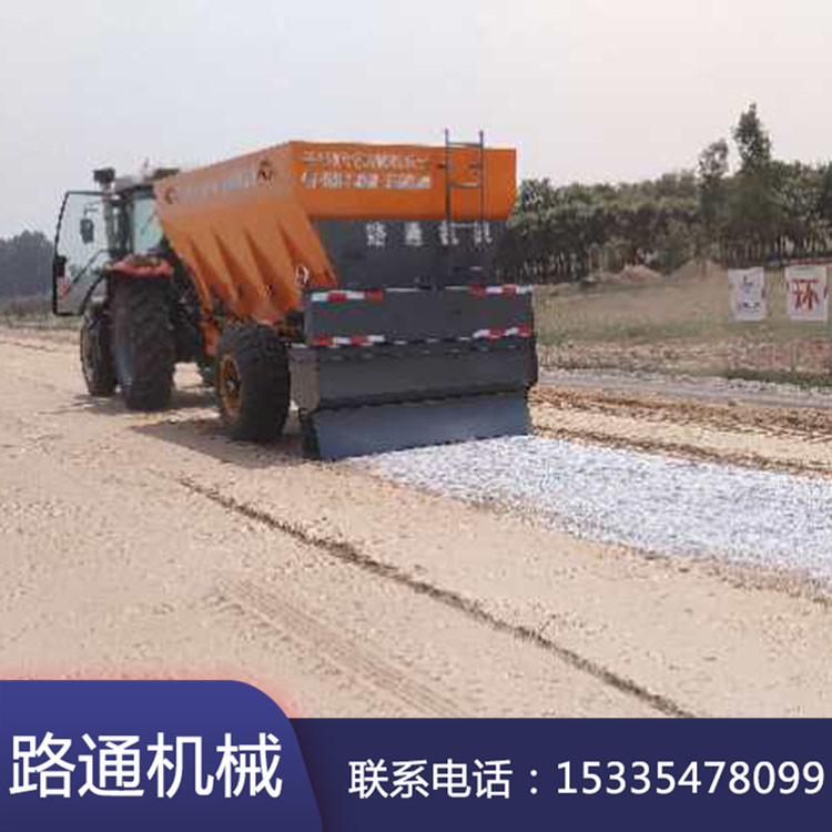 廠家供應(yīng)白灰水泥粉料撒灰機(jī) 四輪車帶動(dòng)布灰機(jī) 12方環(huán)保撒灰車