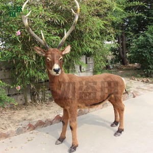 仿真白唇鹿模型 國(guó)欽皮毛動(dòng)物工藝品 公園景區(qū)動(dòng)物園擺件