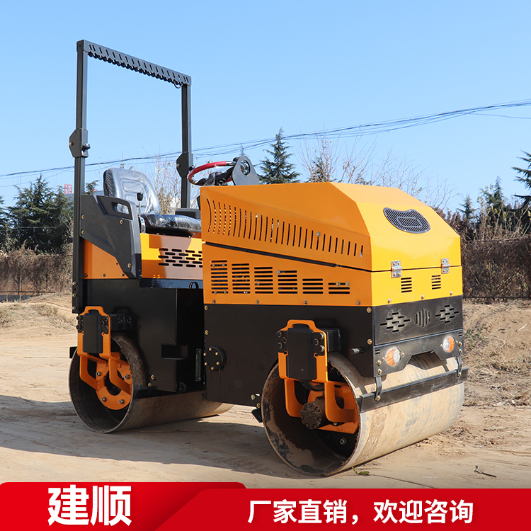 手扶雙鋼輪小型壓路機(jī) 座駕式振動(dòng)式柴油動(dòng)力壓實(shí)機(jī)  建順機(jī)械