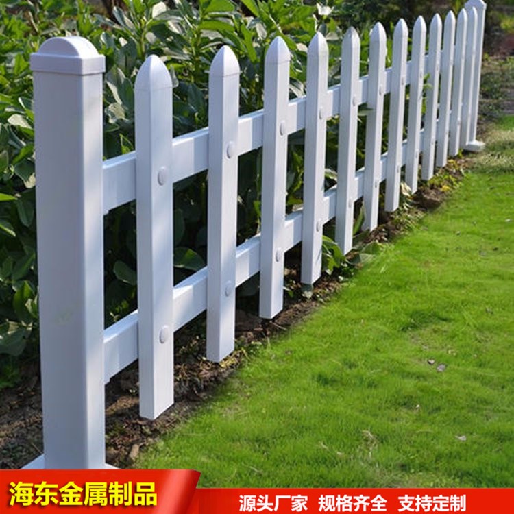 現(xiàn)貨供應(yīng)PVC草坪 花壇護欄 綠植PVC鋼塑圍欄