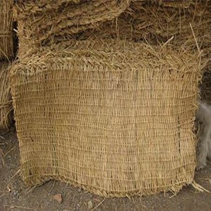 供應(yīng)大棚保溫型草簾 養(yǎng)殖使用 誠盛農(nóng)產(chǎn)品